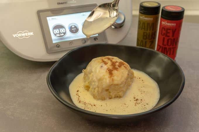 Dampfnudeln con Bimby® e salsa alla vaniglia